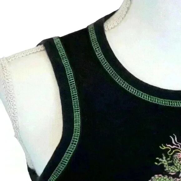 Brandy Melville Black and Green Embroidered Conor Dragon Cropped Tank Top SIze S - Picture 3 of 7